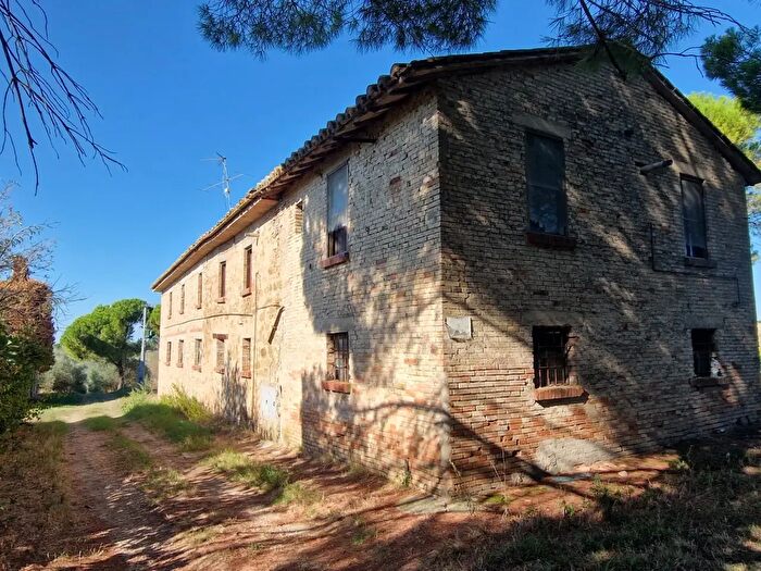 Casa con 10 locali in vendita in Strada della Piaggia, Perugia