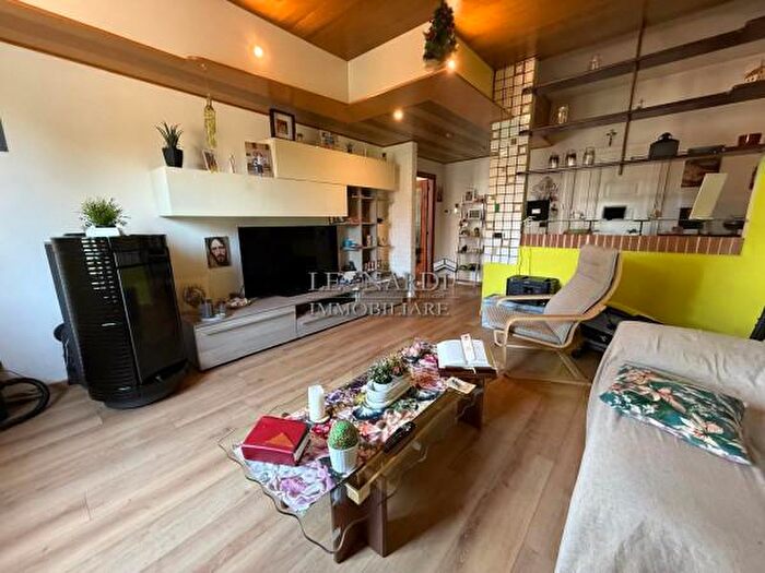 Appartamento con 5 locali in vendita in Via Arezzo, San Giustino