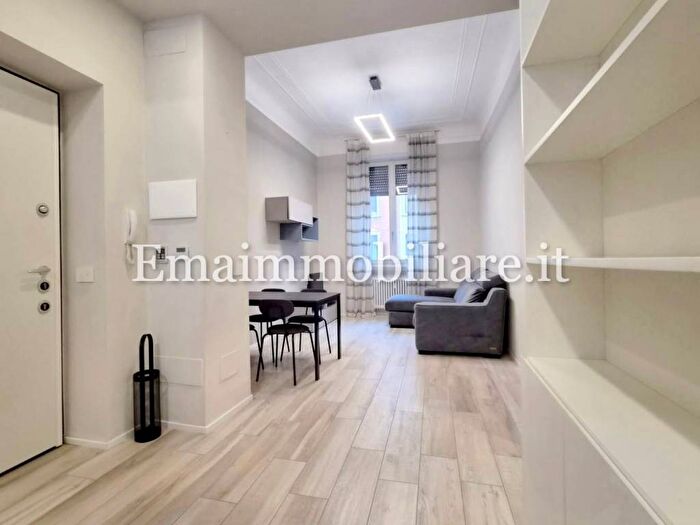 Appartamento bilocale in affitto in Via Giuseppe Compagnoni, Plebisciti Susa, Milano