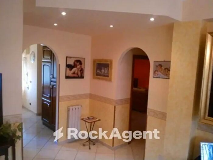 Appartamento trilocale in vendita in Via Giovanni Paolo Parisio, Catanzaro