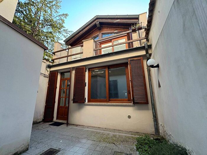 Appartamento trilocale in affitto in Corso Vittorio Emanuele II, Centro Storico, Piacenza