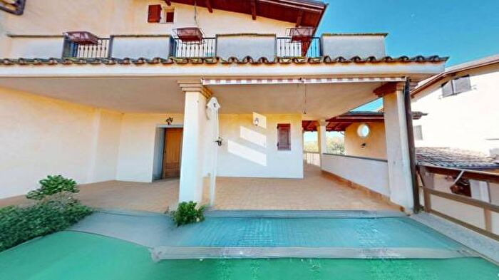 Casa quadrilocale in vendita in Via Scoglio di SantAntonio, Cerveteri