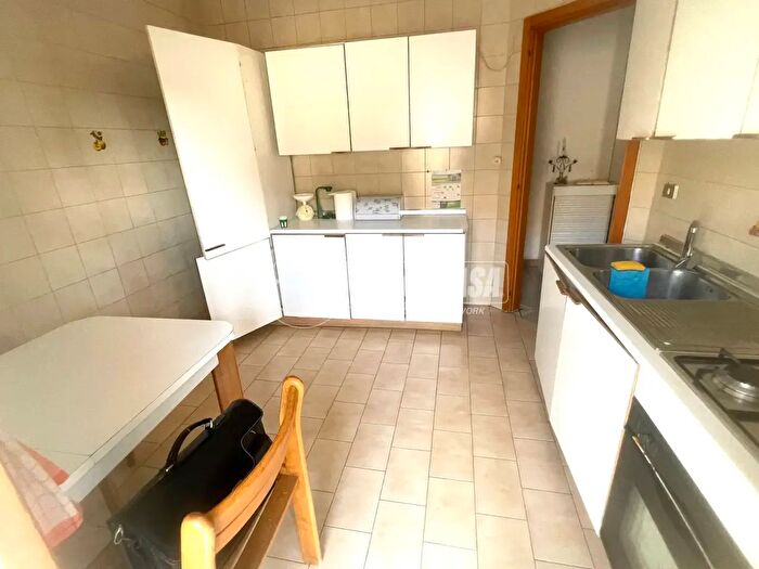 Appartamento trilocale in vendita in Casalnuovo Di Napoli