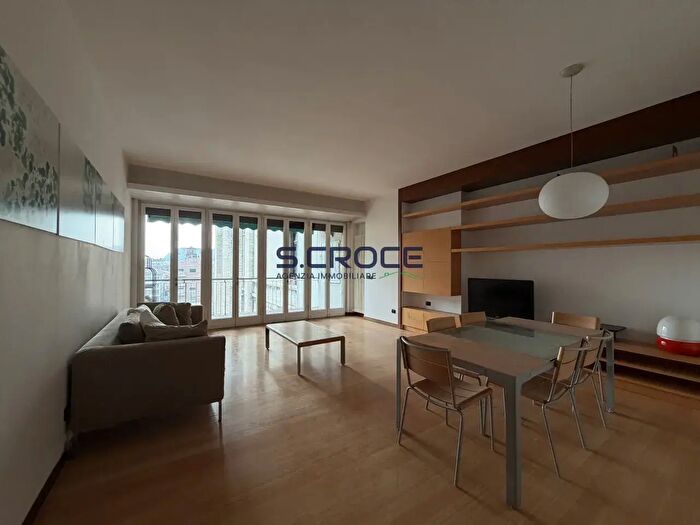 Appartamento con 5 locali in vendita in Piazza Insurrezione, Padova