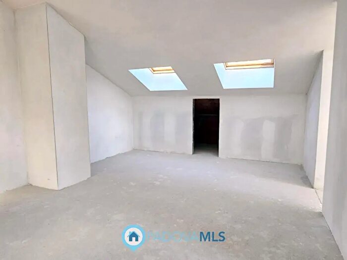 Casa con 5 locali in vendita in Via Frassanedo, Legnaro