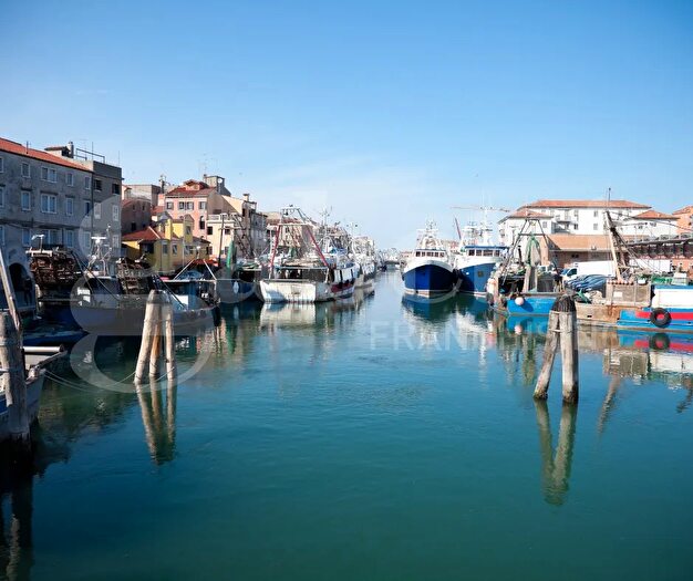 Appartamento trilocale in affitto in Chioggia Corso del Popolo, Chioggia