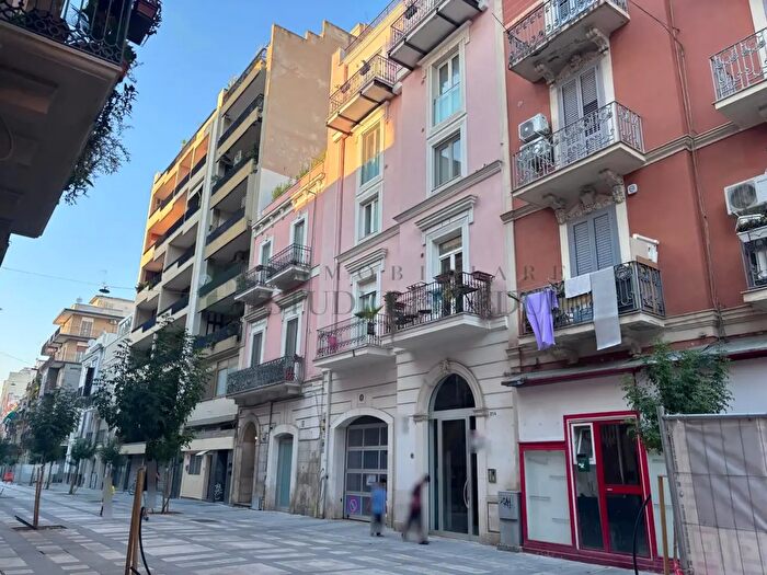 Appartamento bilocale in vendita in Via Alessandro Manzoni, Bari