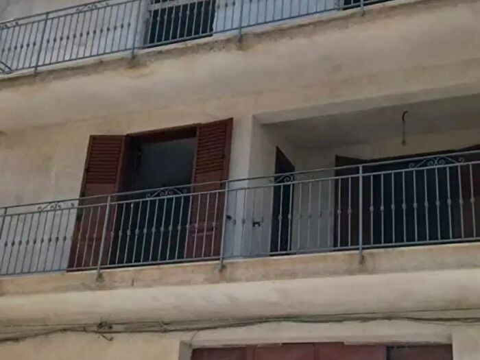 Appartamento con 11 locali in vendita in Viale Europa, Villabate