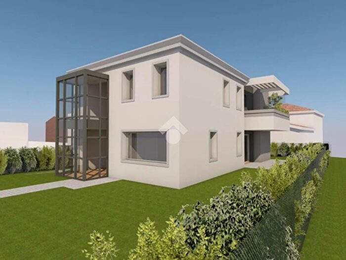 Casa quadrilocale in vendita in Via Monte Grappa, Mogliano Veneto