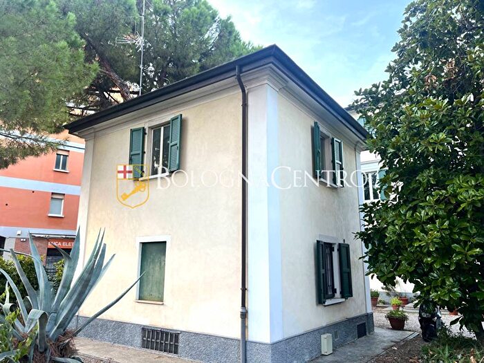 Appartamento trilocale in affitto in Via Marcello Oretti, Mazzini Fossolo, Bologna