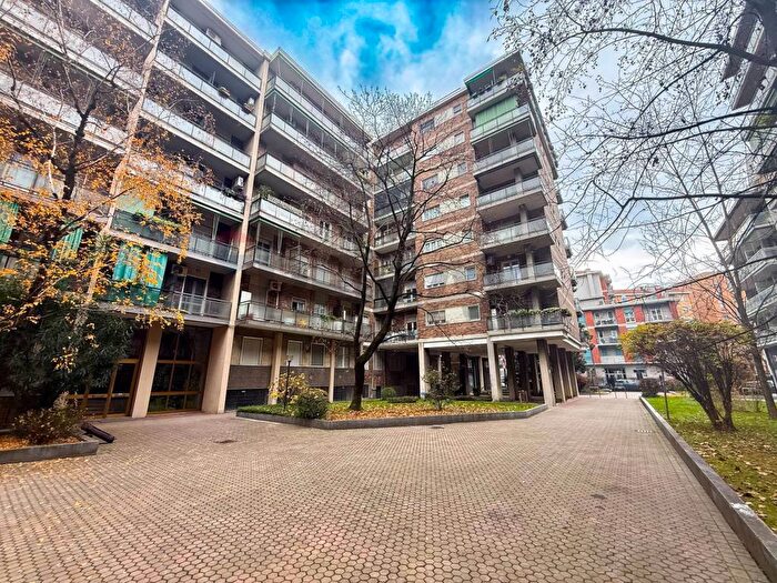 Appartamento bilocale in affitto in Via Tolmezzo, Udine, Milano