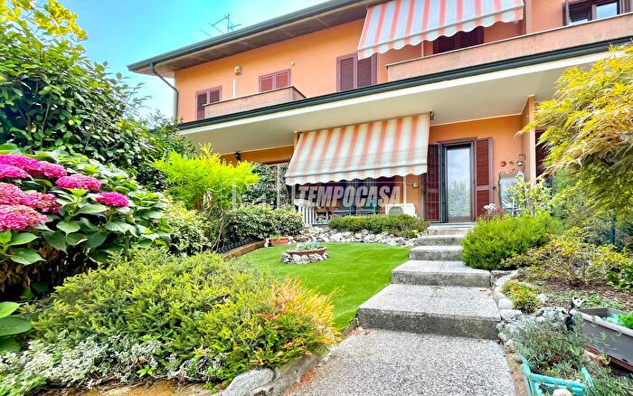 Casa quadrilocale in vendita in Via Aldo Moro, Tribiano