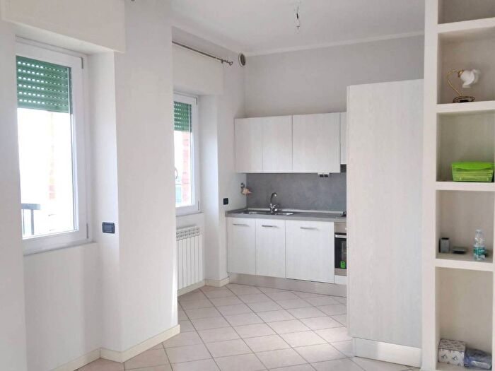 Appartamento trilocale in affitto in Via Veneto Borgo Trento, Brescia