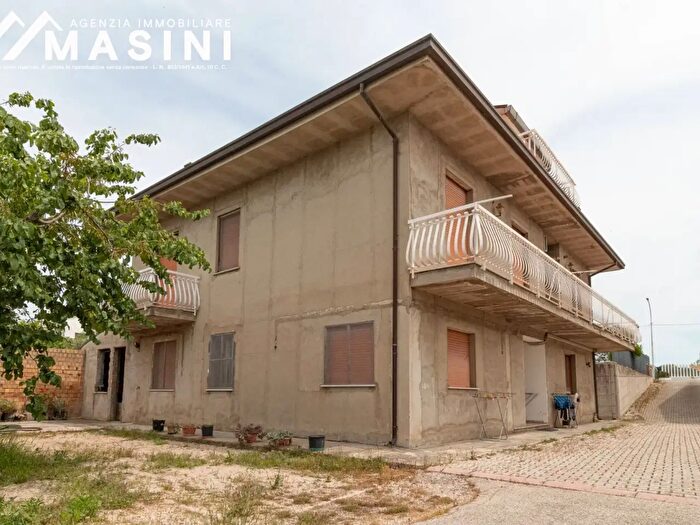 Appartamento con 6 locali in vendita in Contrada Mancini, San Vito Chietino