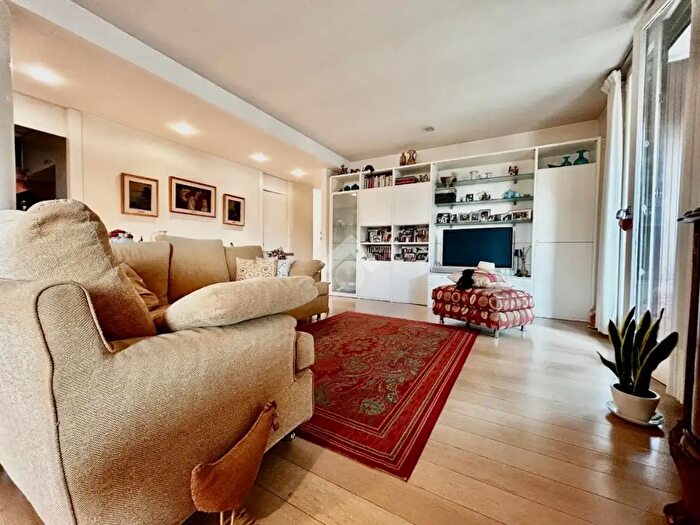Casa con 5 locali in vendita in Via Monte Grappa, Caerano Di San Marco