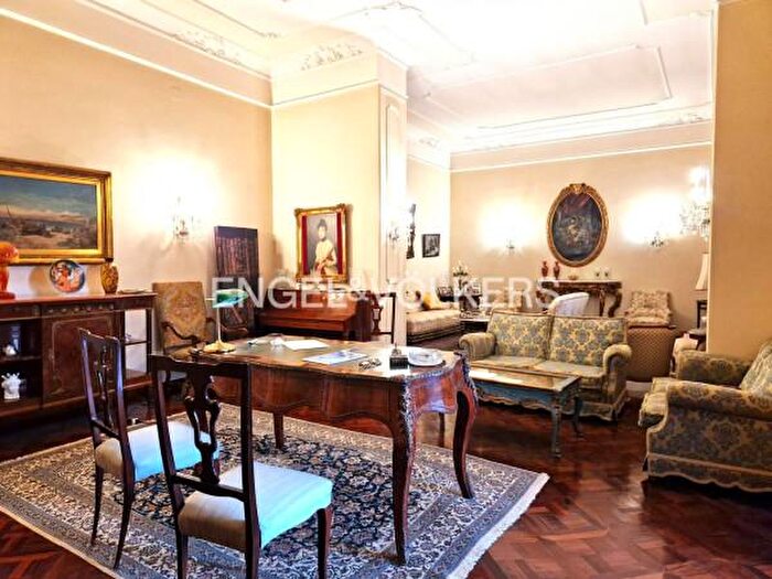 Appartamento con 6 locali in vendita in Scafati