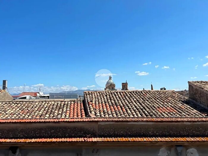 Appartamento trilocale in affitto in Via Cernaia, Alcamo