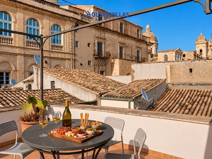 Casa trilocale in vendita in Corso Vittorio Emanuele, Noto