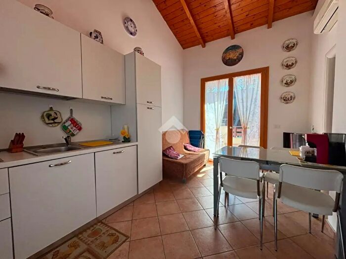 Appartamento trilocale in vendita in Viale delle Altee, Ravenna