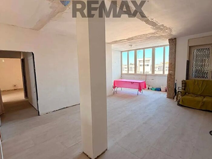 Appartamento con 8 locali in vendita in Via Luigi Pirandello, Canicatti