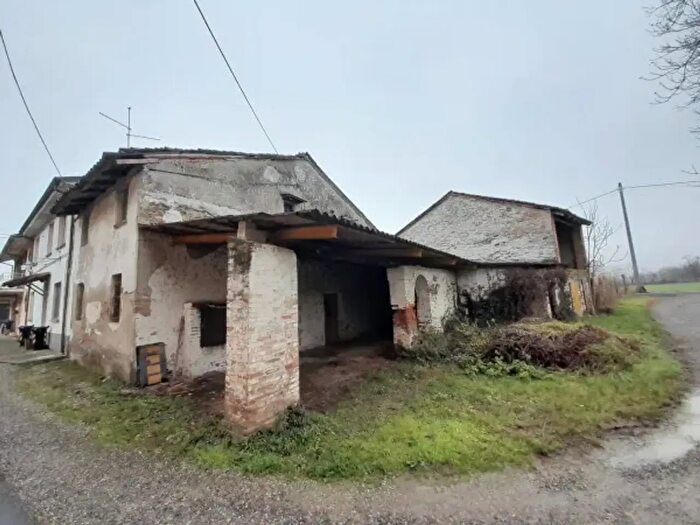 Casa in vendita in Strada Crevosi, Gragnano Trebbiense