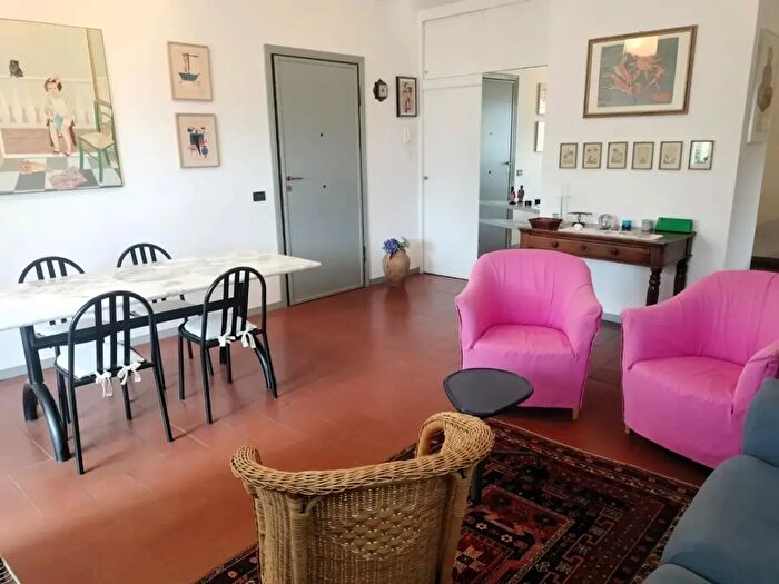 Appartamento quadrilocale in vendita in Massa