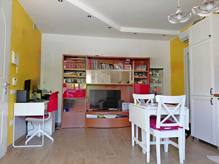 Appartamento trilocale in vendita in Via Francesco Petrarca, Noale