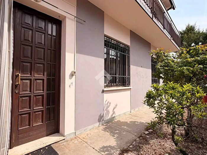 Casa trilocale in vendita in Via Boccaccio, Selvazzano Dentro