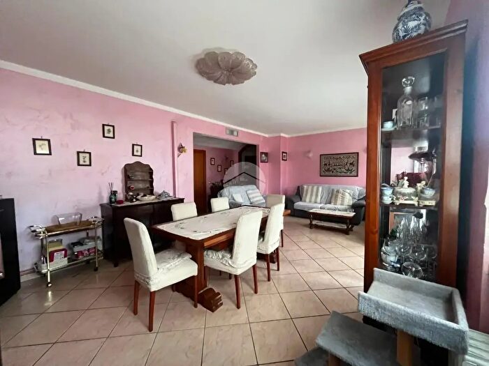 Appartamento trilocale in vendita in Via F Turati, Lonato del Garda