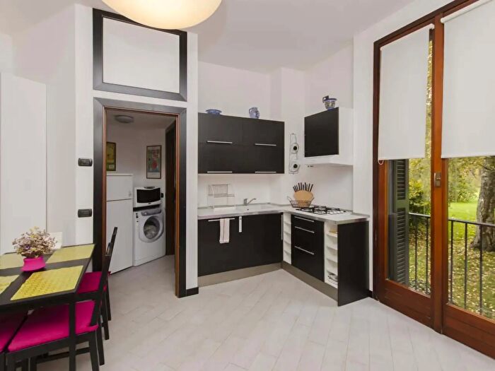 Appartamento monolocale in affitto in Via Carlo Osma, Milano