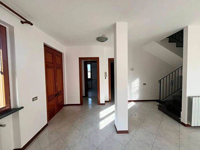 Casa con 7 locali in affitto in Via Ciardi, San Giuliano Terme