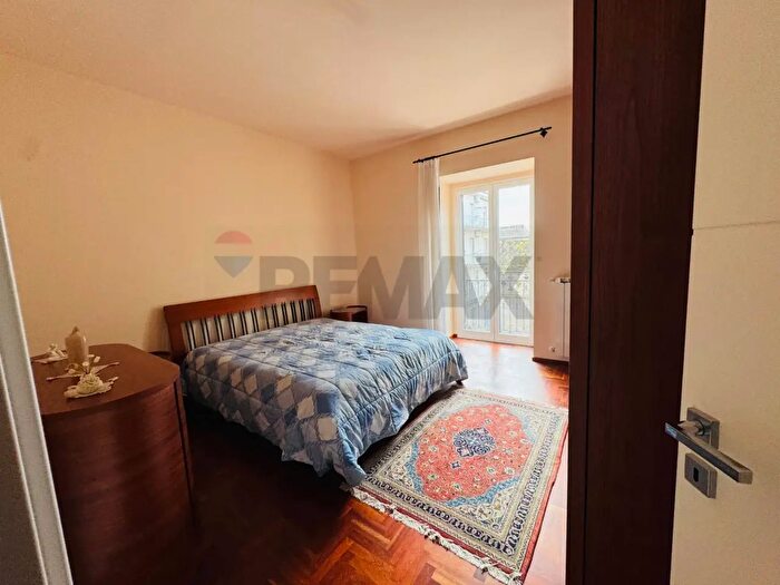 Appartamento con 6 locali in vendita in Via FLli Belleo, Ragusa