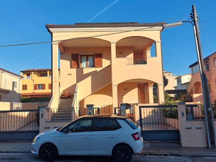 Appartamento trilocale in affitto in Viale Aldo Moro, Viale Aldo Moro Ospedale Vecchio, Olbia