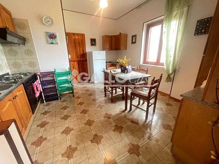 Appartamento quadrilocale in vendita in San Lucido