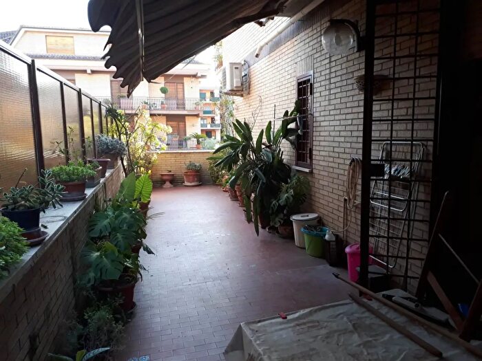 Appartamento trilocale in vendita in Via col di Lana, Monterotondo