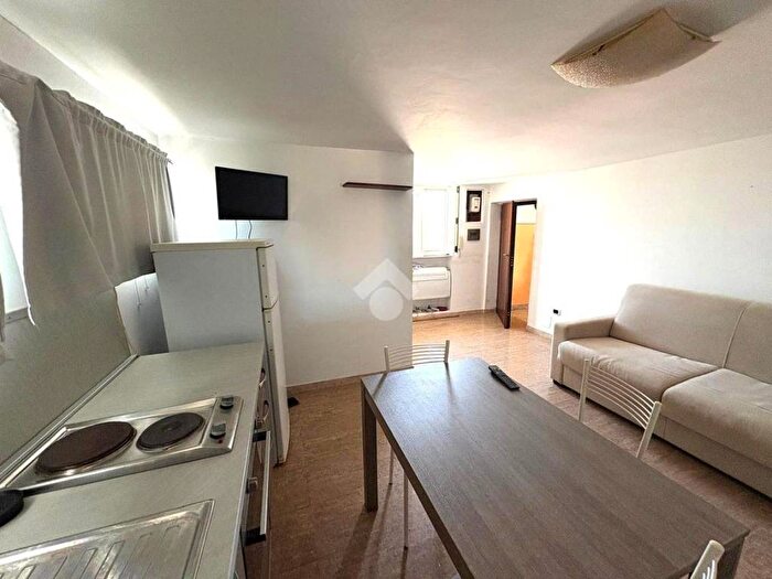 Appartamento monolocale in affitto in via bramante, Centro, Latina