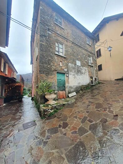 Casa bilocale in affitto in Seravezza Giustagnana, Seravezza