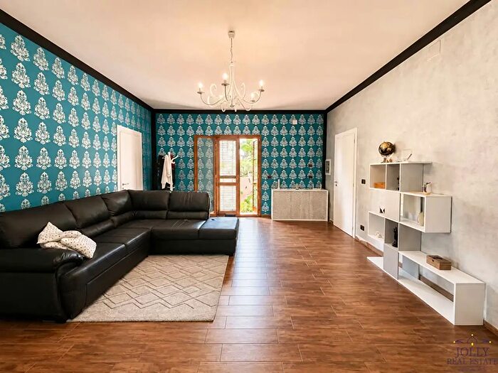 Casa trilocale in vendita in Traversa Pozzo Nuovo, Siracusa