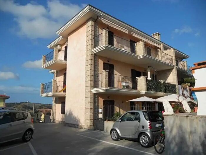 Appartamento quadrilocale in vendita in Via Indipendenza, Monteprandone