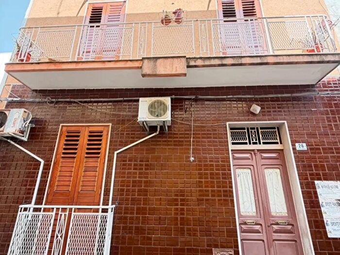 Casa quadrilocale in vendita in Vico Caruso, Avola