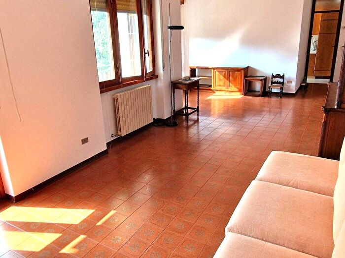 Appartamento trilocale in affitto in Viale Assunta, Centro, Cernusco sul Naviglio