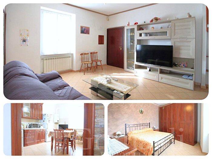 Appartamento con 5 locali in vendita in Via col Beretta, Genova