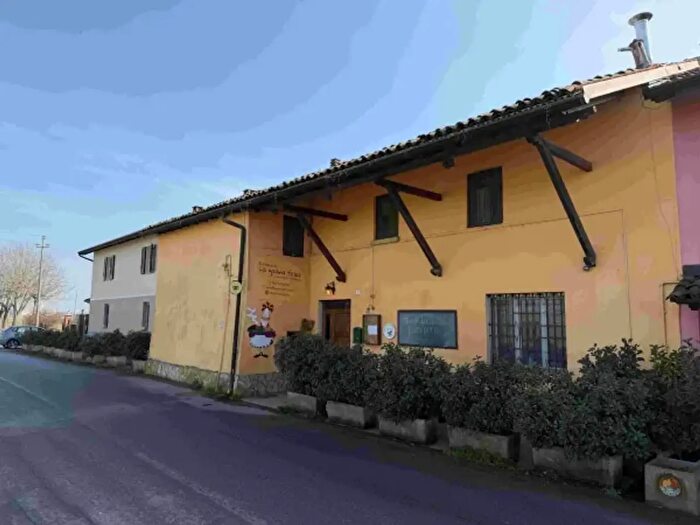 Casa trilocale in vendita in Via Roma, Casaletto Lodigiano