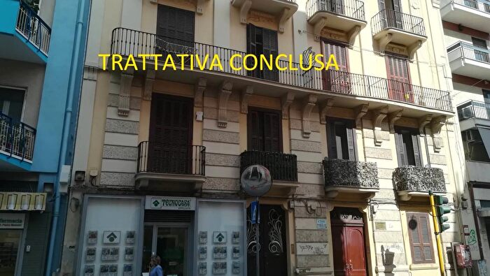 Appartamento trilocale in vendita in Via Gian Giuseppe Carulli Bari, Bari