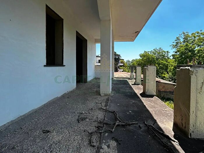 Casa quadrilocale in vendita in Via Bosco del Gaudio, Nola