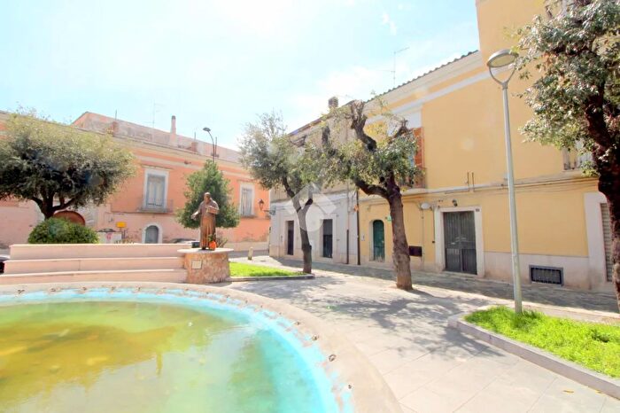 Casa monolocale in vendita in Piazza del Carmine, Lucera