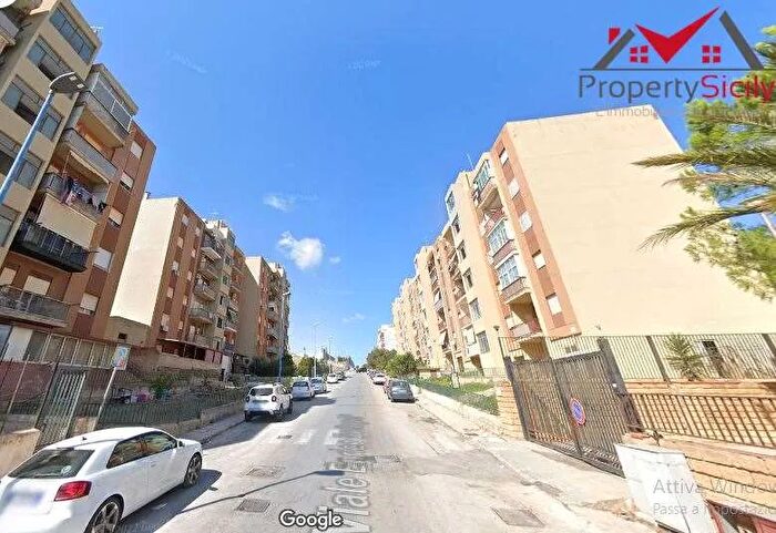 Appartamento con 5 locali in vendita in Via Berlinguer, Porto Empedocle