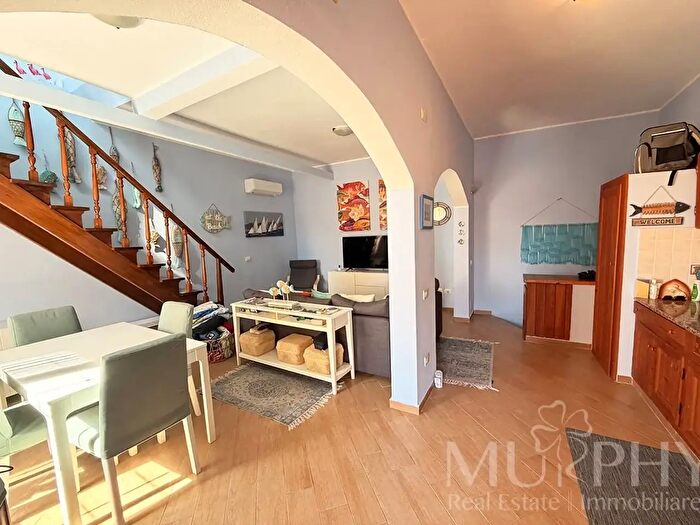 Casa quadrilocale in vendita in Via Gianicolo, La Maddalena