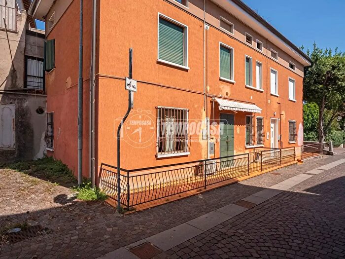 Appartamento bilocale in vendita in Via Giuseppe Guerzoni, Montichiari