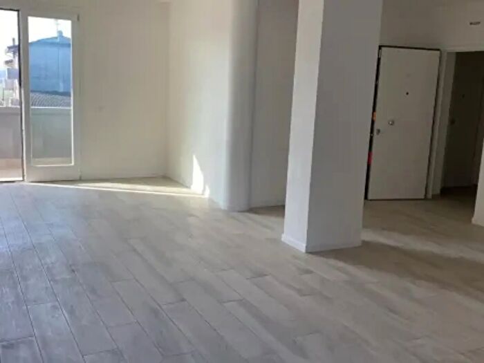 Appartamento trilocale in affitto in Via Bellinaro, Saccolongo